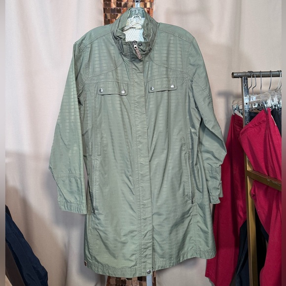 Windriver Jackets & Blazers - Windriver Sage Green Long Lightweight Windbreaker Style Utility Jacket